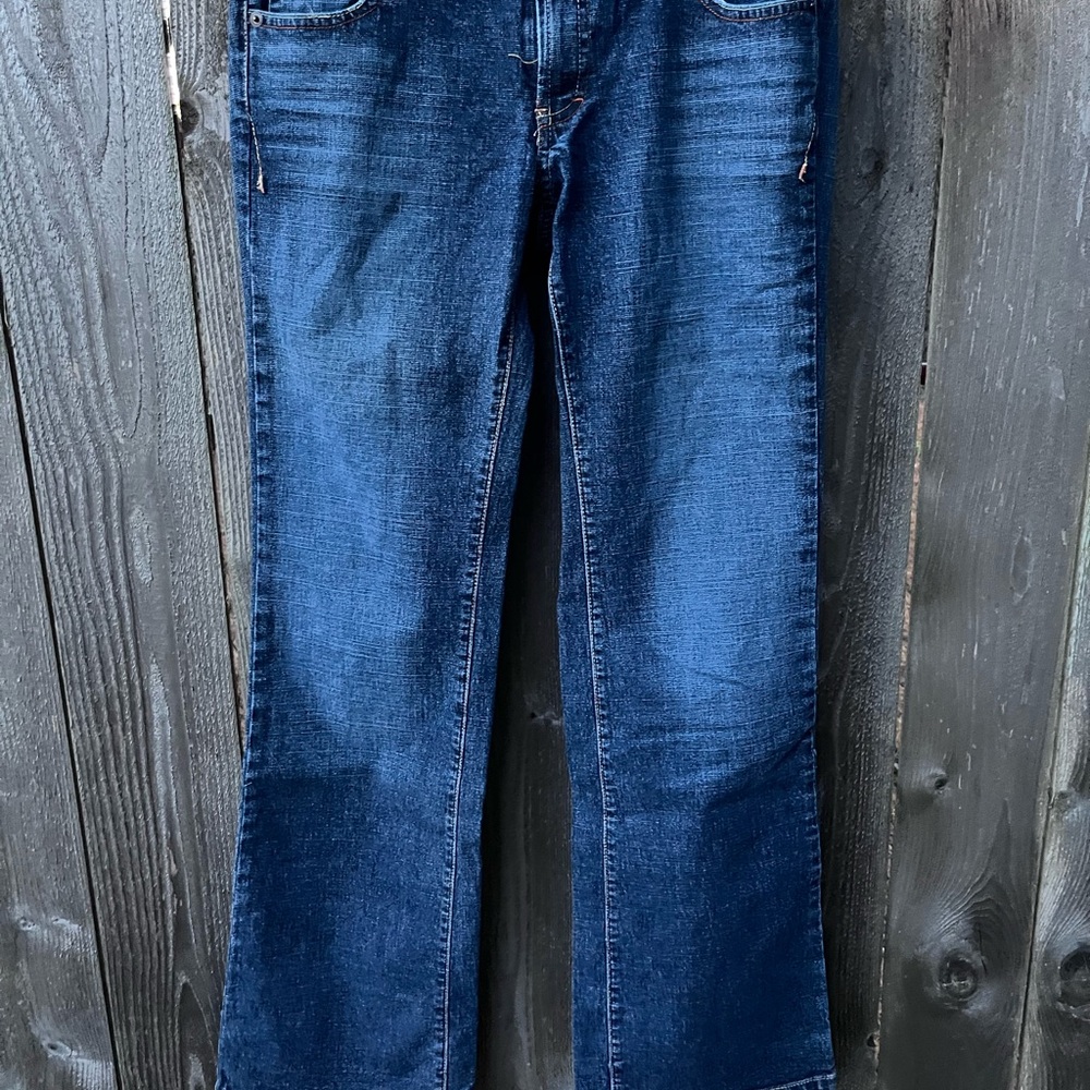 Women’s Blue Jeans